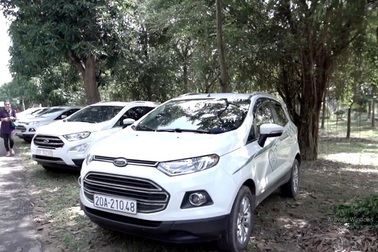 Ford EcoSport - Mẫu mini SUV kết nối các gia đình Việt