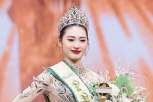 Nhan sắc đời thường của tân Hoa hậu Trái đất Việt Nam 2025