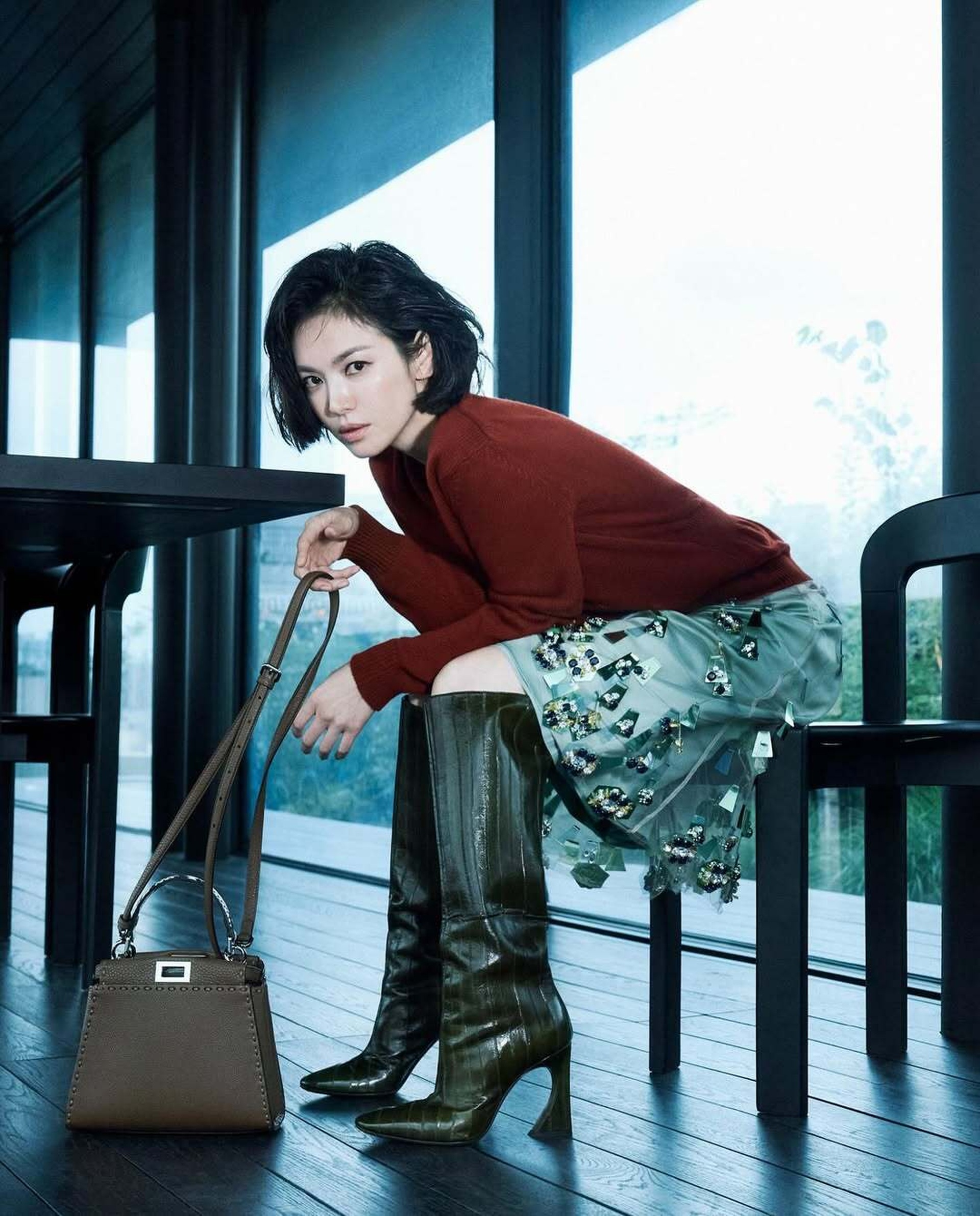 Song Hye Kyo trải lòng về tình yêu và cuộc sống độc thân ở tuổi 44 - 11