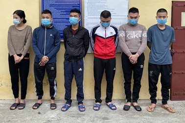 Mua ma túy đến quán karaoke "thác loạn" rồi gọi tiếp viên nữ đến phục vụ