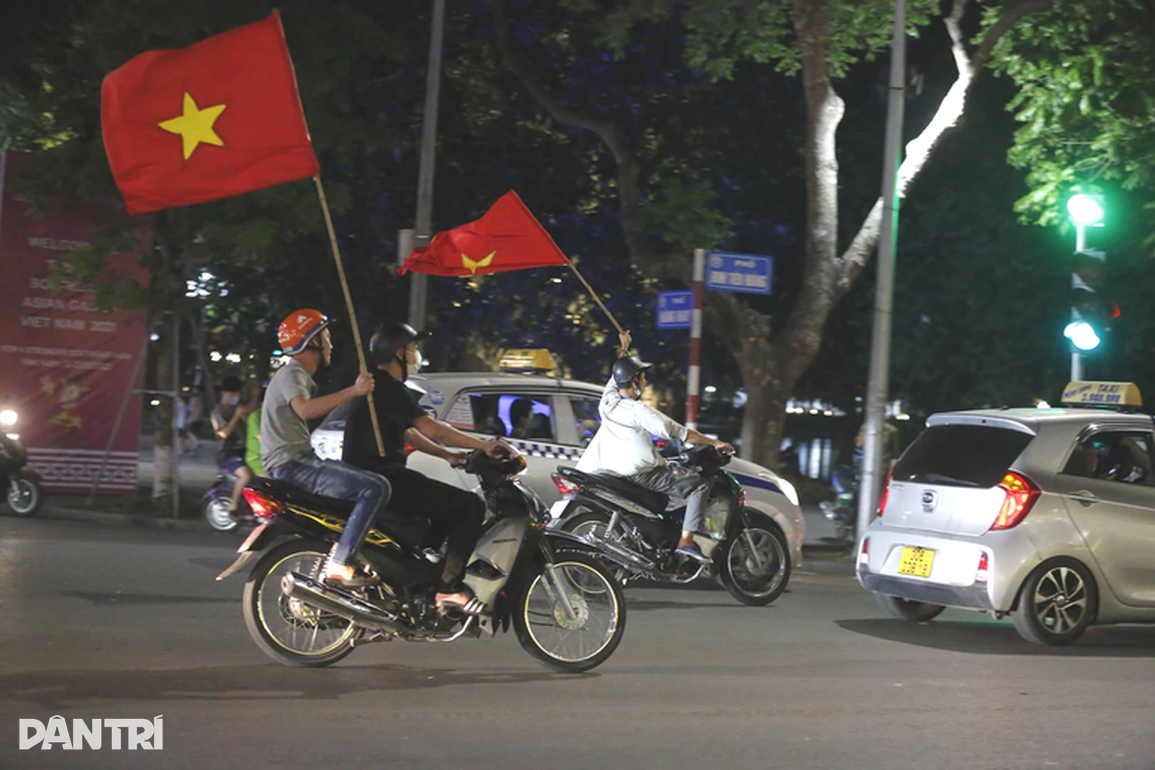 Điều chỉnh giao thông Hà Nội phục vụ trận chung kết bóng đá nam - 1 Điều chỉnh giao thông Hà Nội phục vụ trận chung kết bóng đá nam - 1
