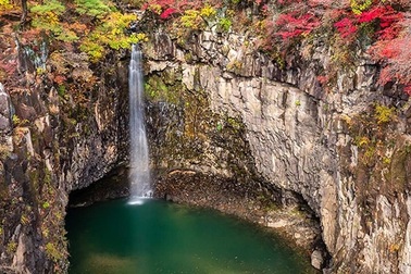 Thác nước đẹp mê hồn trong phim "Bạn trai tôi là hồ ly"