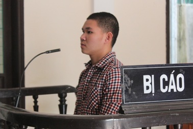 Mất mạng vì một cú điện thoại