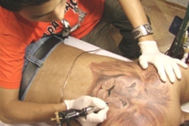 Chơi hình xăm nghệ thuật