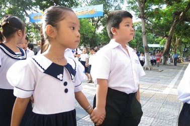 Đà Nẵng cho học sinh nghỉ học tránh bão số 11