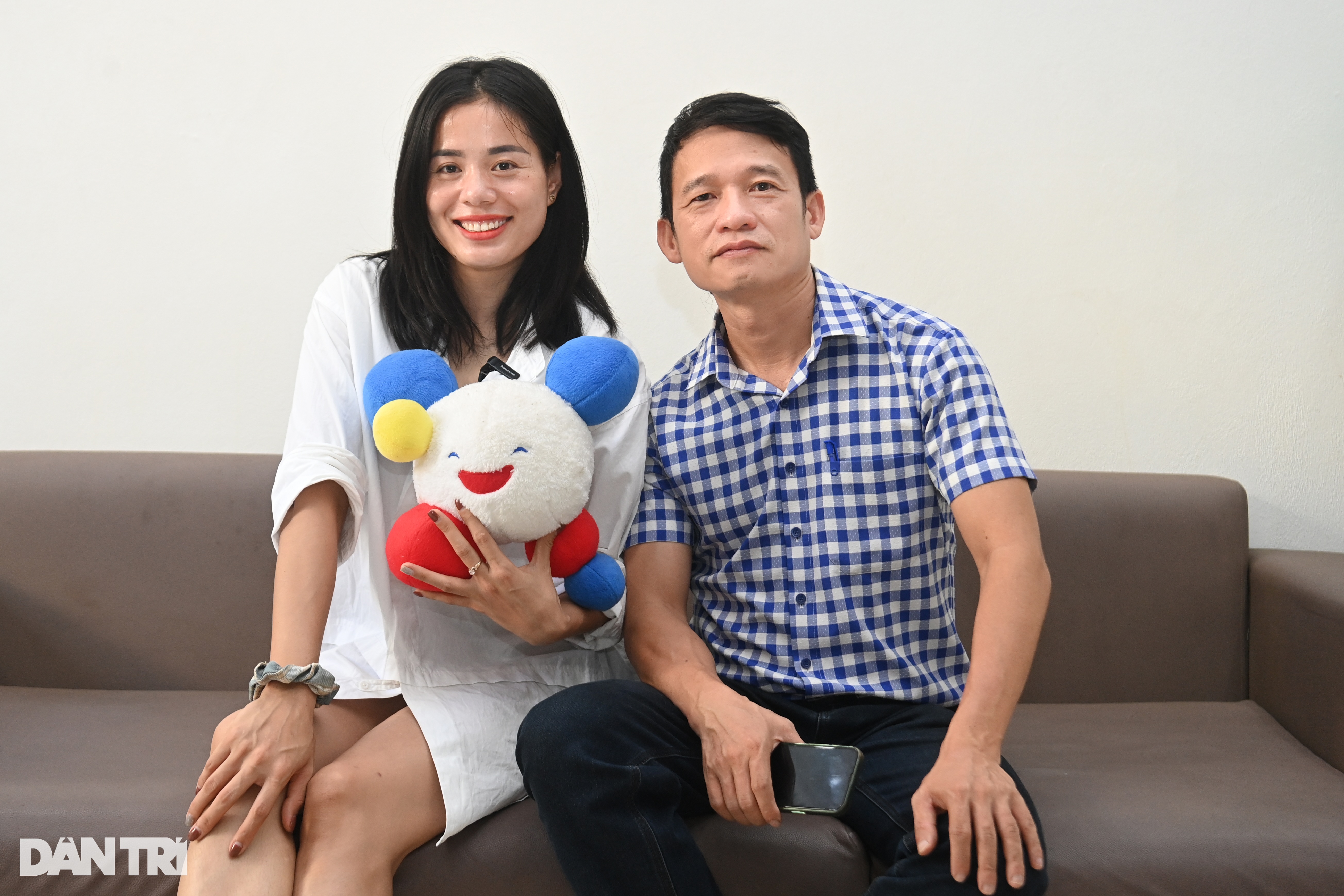 Nguyễn Thị Huyền: 15 năm qua, nhiều lúc tôi vừa ngâm chân vừa khóc - 9 Nguyễn Thị Huyền: 15 năm qua, nhiều lúc tôi vừa ngâm chân vừa khóc - 9
