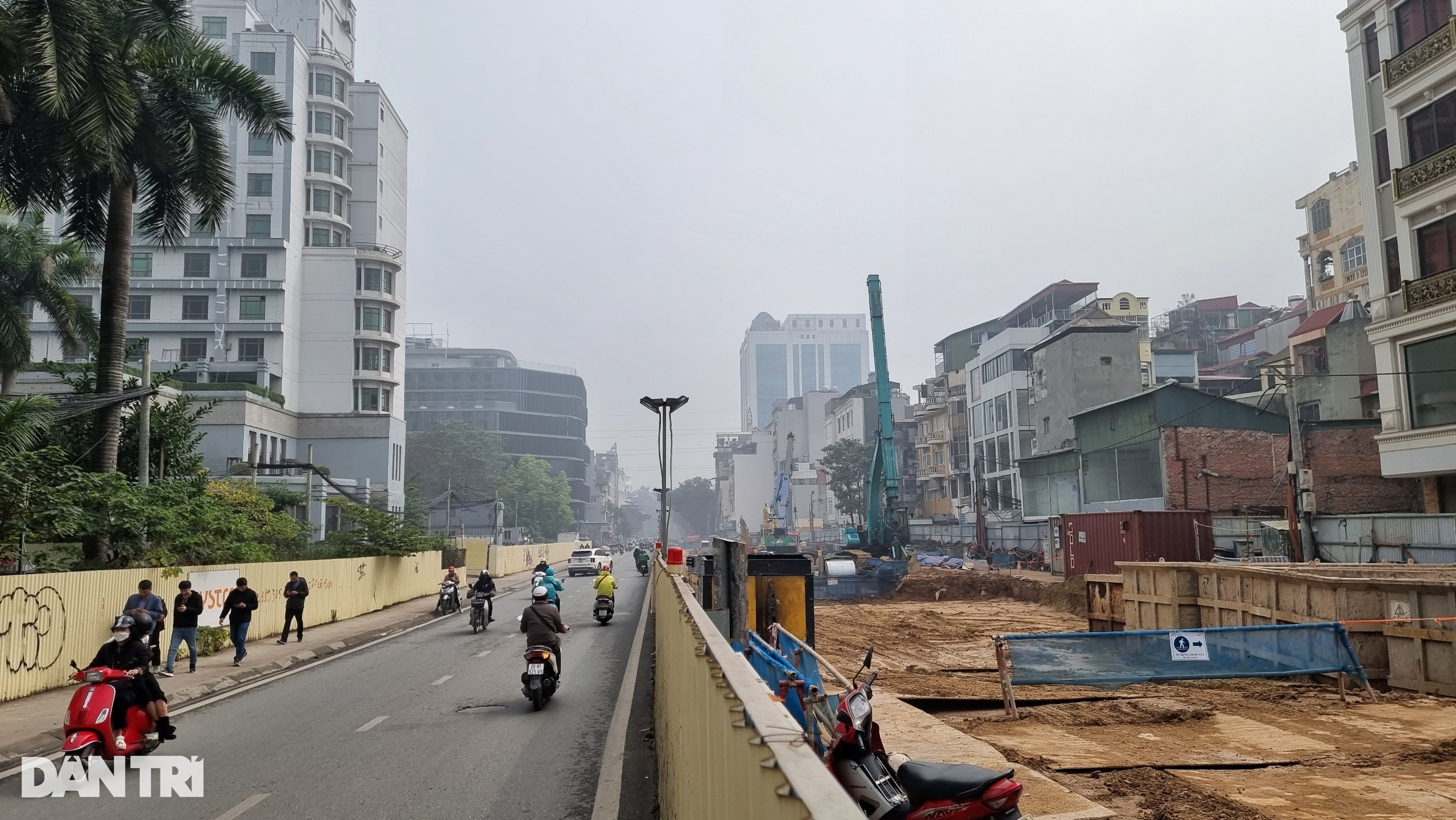 Mâm cúng ông Công đặc biệt trên công trường metro Nhổn - Ga Hà Nội - 9 Mâm cúng ông Công đặc biệt trên công trường metro Nhổn - Ga Hà Nội - 9