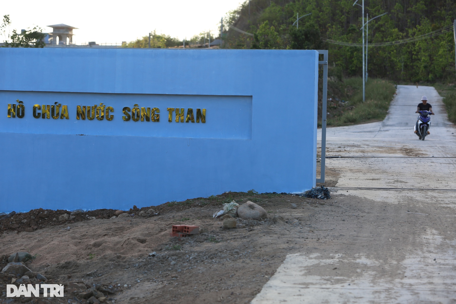 Hiện trạng công trình hồ thủy lợi hơn 1.000 tỷ đồng ở Ninh Thuận - 2 Hiện trạng công trình hồ thủy lợi hơn 1.000 tỷ đồng ở Ninh Thuận - 2