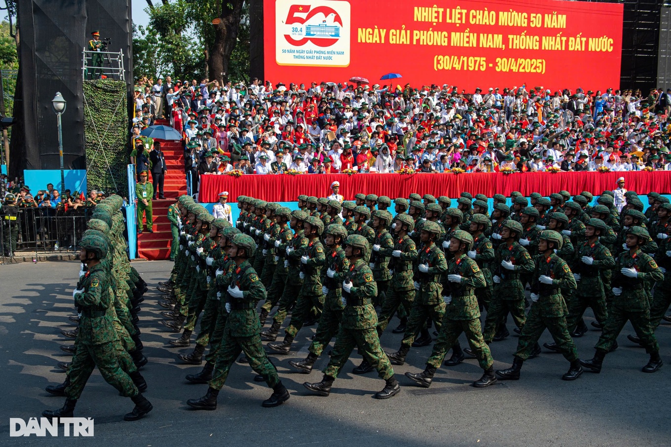 thanhdong_3.jpg thanhdong_3.jpg