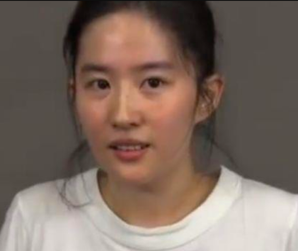 Lưu Diệc Phi lấy lại phong độ thần tiên tỷ tỷ trong ngày tái xuất - 2 Lưu Diệc Phi lấy lại phong độ thần tiên tỷ tỷ trong ngày tái xuất - 2