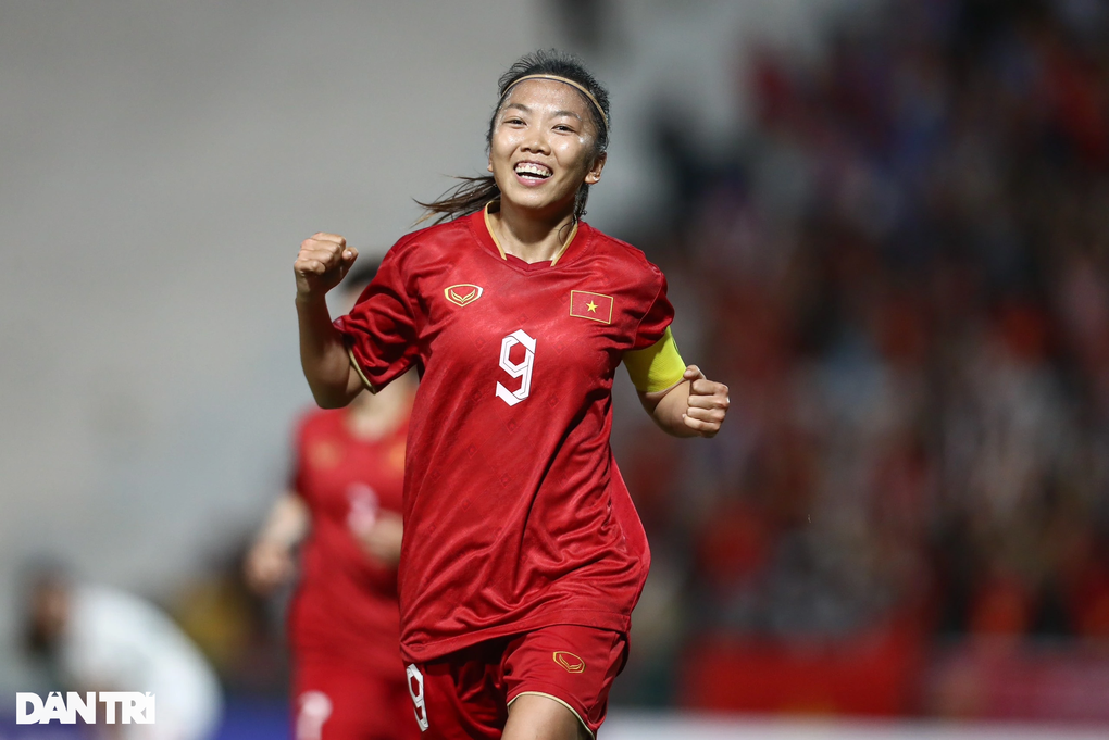 Huỳnh Như vào nhóm ngôi sao châu Á có thể trở thành người hùng World Cup - 2 Huỳnh Như vào nhóm ngôi sao châu Á có thể trở thành người hùng World Cup - 2