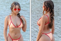 Demi Rose rực lửa với bikini