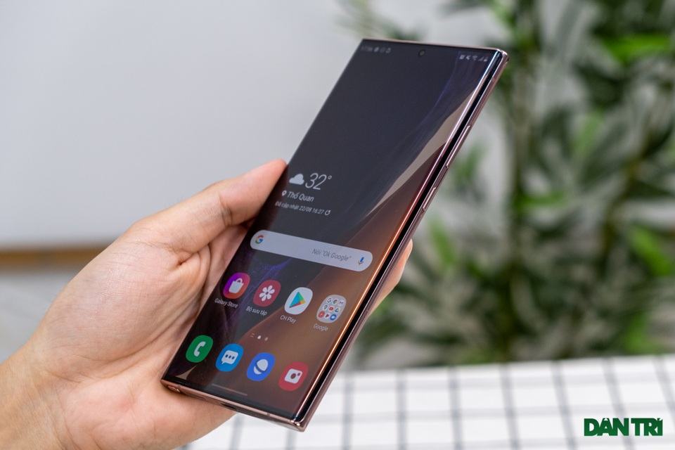 Galaxy Note 20 Ultra có gì để cạnh tranh iPhone và các đối thủ? - 4 Galaxy Note 20 Ultra có gì để cạnh tranh iPhone và các đối thủ? - 4