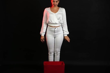 Những màn ảo thuật đơn giản có thể thực hiện theo để gây ấn tượng