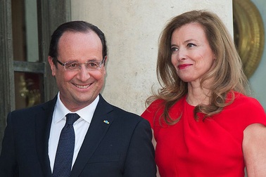 Người tình cũ Tổng thống Pháp "dốc lòng" về cuộc tình 9 năm đầy sóng gió