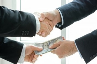 Thành tích ngàn tỷ và nỗi đau tuột dốc