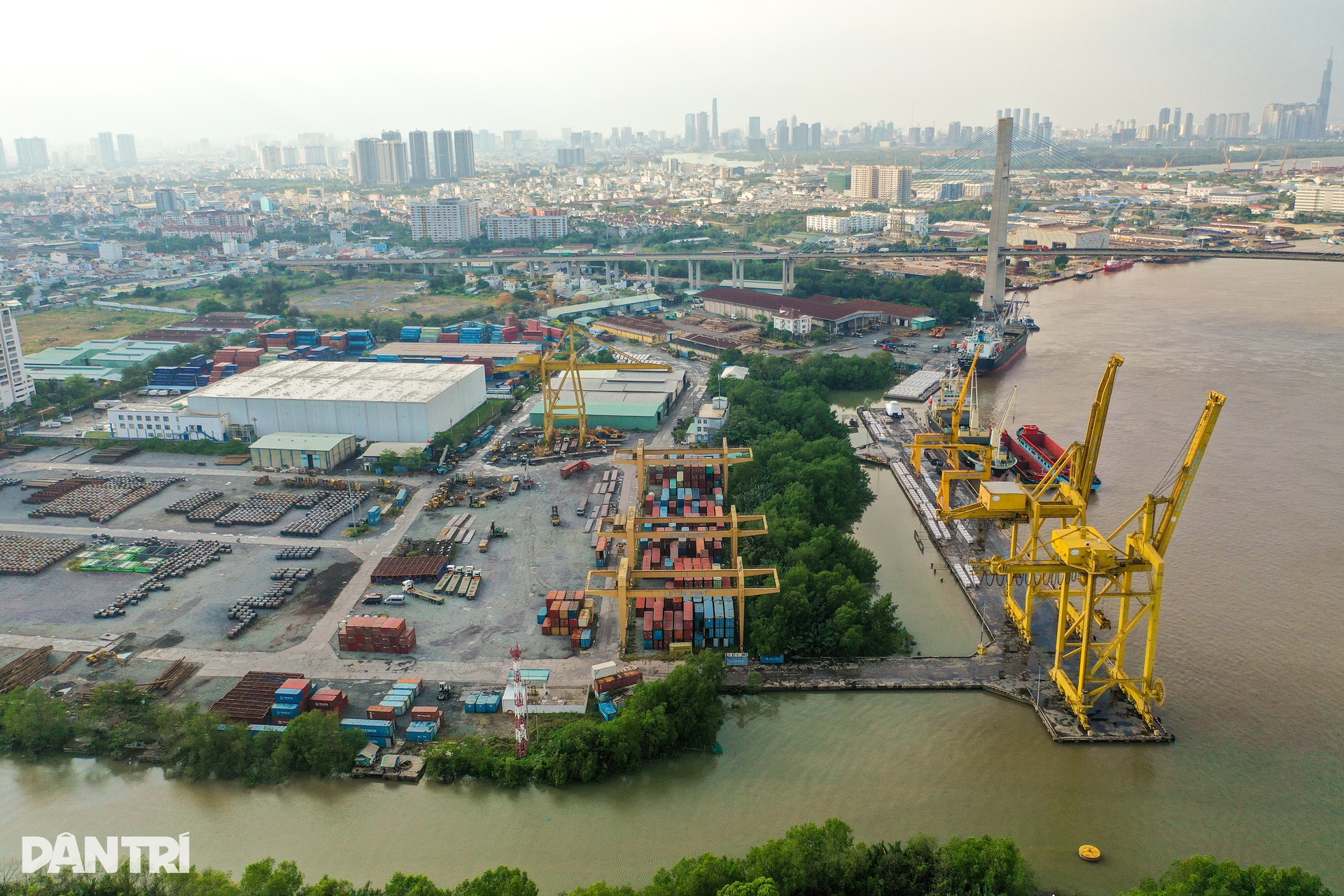 Hai bến du thuyền quốc tế chưa biết ngày về đích ở TPHCM - 7 Hai bến du thuyền quốc tế chưa biết ngày về đích ở TPHCM - 7