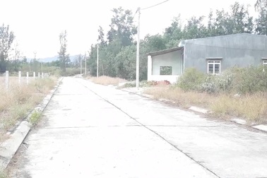 Bình Định: Khu di dãn dân vùng ngập lũ… không dân?