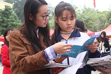 Cơ hội nào cho sinh viên kinh tế làm việc trái ngành?