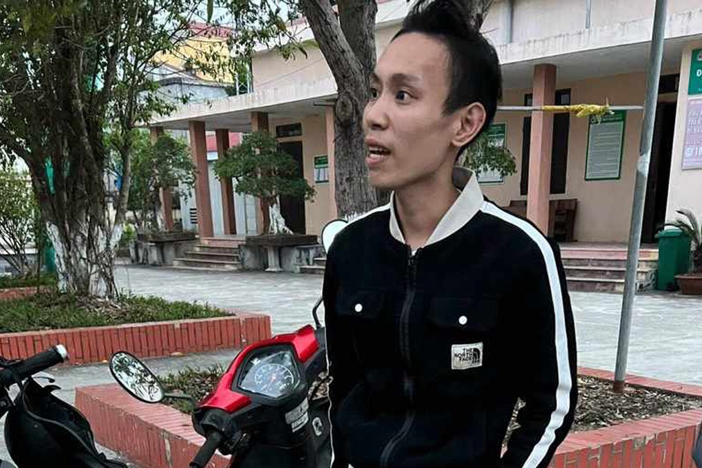 Tên cướp đấm vỡ hốc mắt nạn nhân khi bị truy đuổi - 1 Tên cướp đấm vỡ hốc mắt nạn nhân khi bị truy đuổi - 1