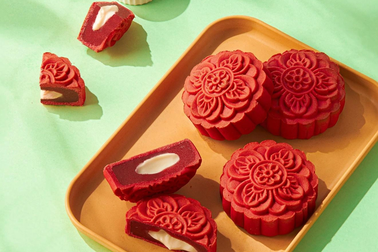 Bánh Trung thu nhân Lava chảy "đốn tim" giới trẻ