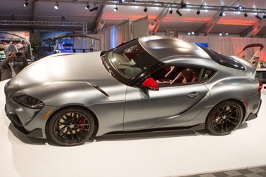 Chiêm ngưỡng chiếc Toyota Supra 2020 đặc biệt vừa được trả giá hơn 2 triệu USD