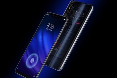 Xiaomi trình làng Mi 8 Pro có cảm biến vân tay trên màn hình, cấu hình “khủng”