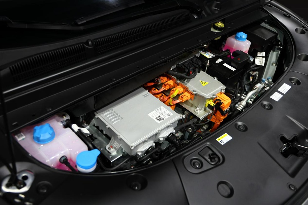 Xe điện Mitsubishi Airtrek 2022: Thiết kế Nhật Bản, ruột Trung Quốc - 16