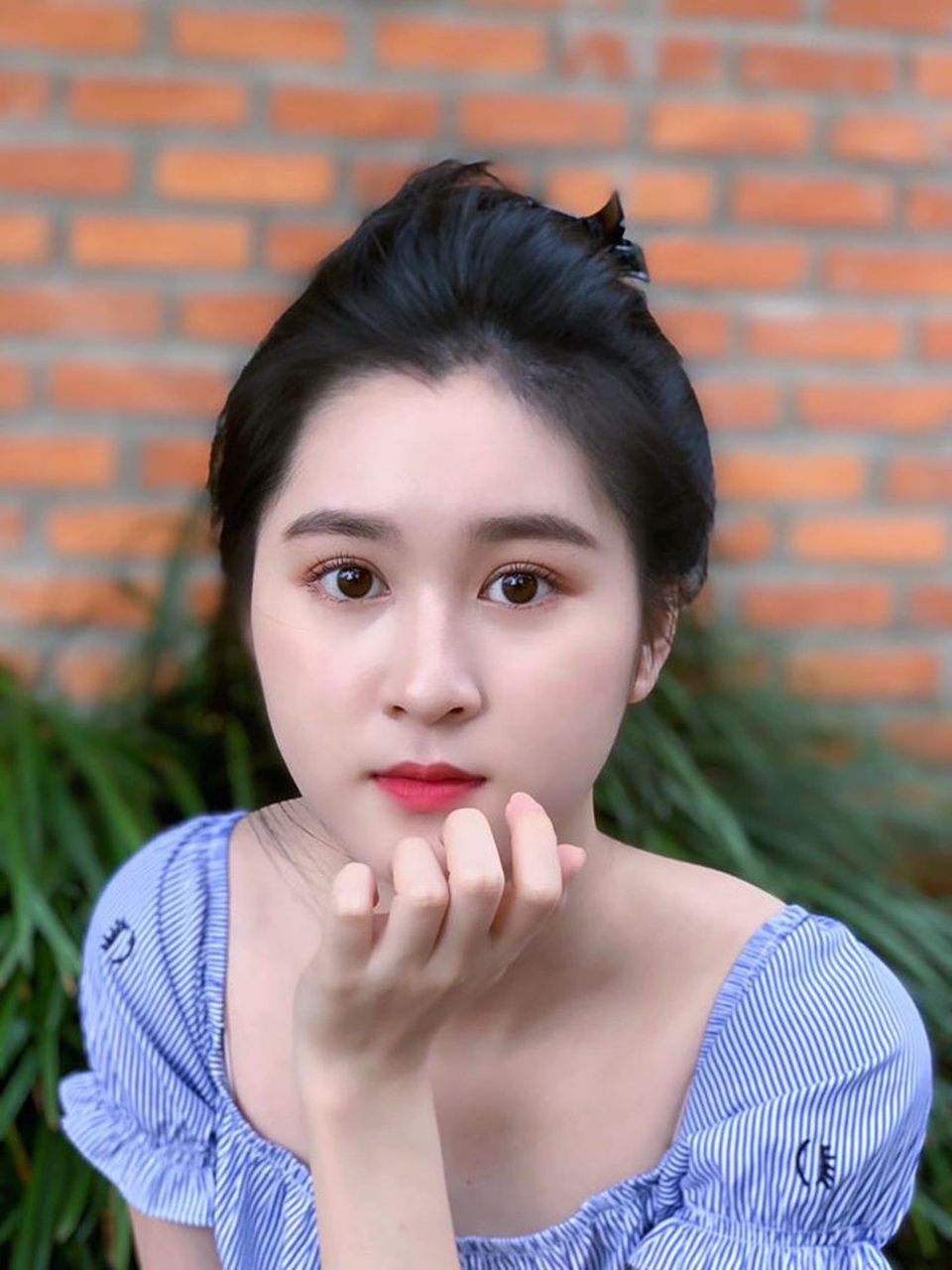 Nữ sinh ĐH Tôn Đức Thắng đẹp như diễn viên Hoa ngữ - 6 Nữ sinh ĐH Tôn Đức Thắng đẹp như diễn viên Hoa ngữ - 6