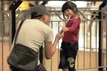 Xôn xao chuyện hai cháu bé bị bắt cóc