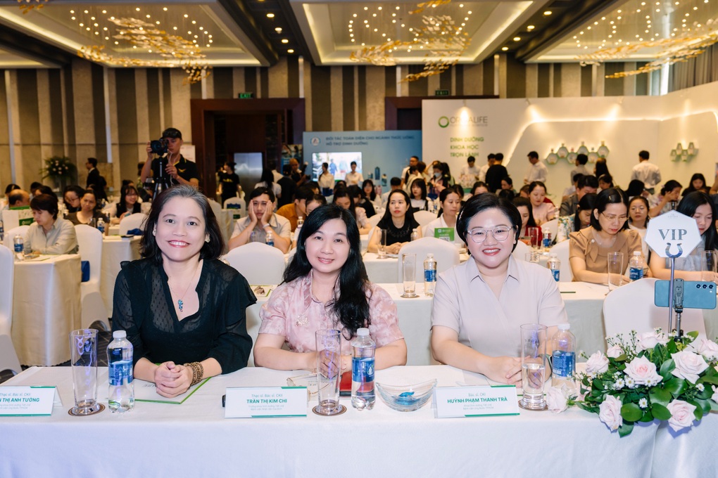 Hội nghị khoa học rối loạn dinh dưỡng ở bệnh nhân ung thư - 3 Hội nghị khoa học rối loạn dinh dưỡng ở bệnh nhân ung thư - 3