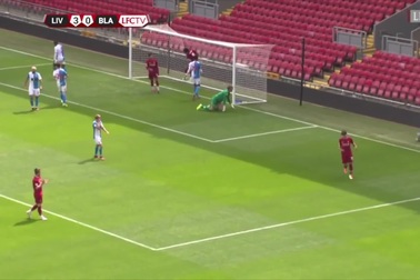 Liverpool đánh bại Blackburn Rover, sẵn sàng giành chức vô địch