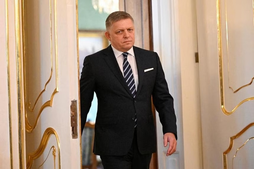 Thủ tướng Slovakia ở ranh giới sống chết sau khi bị bắn - 1 Thủ tướng Slovakia ở ranh giới sống chết sau khi bị bắn - 1
