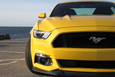 Ford Mustang được trang bị hộp số 10 cấp