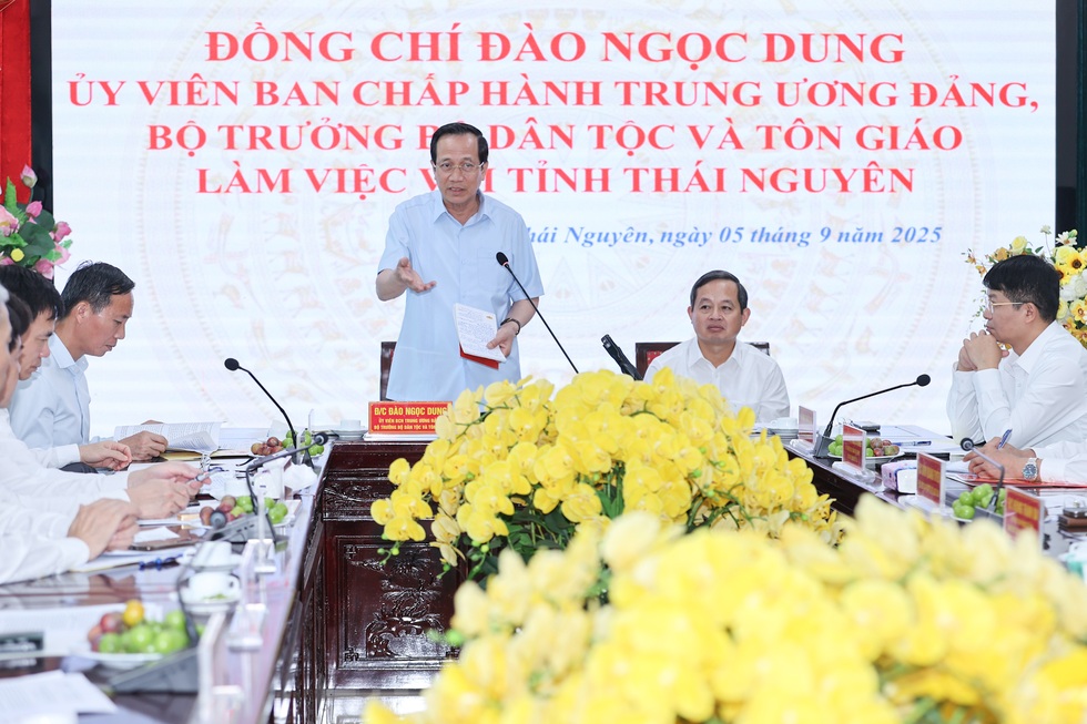 Phường, xã mới đừng nặng về hành chính, phải kiến tạo phục vụ nhân dân - 3 Phường, xã mới đừng nặng về hành chính, phải kiến tạo phục vụ nhân dân - 3