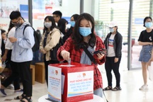 3 trường đại học tại TPHCM giảm học phí cho sinh viên vùng bị bão lũ