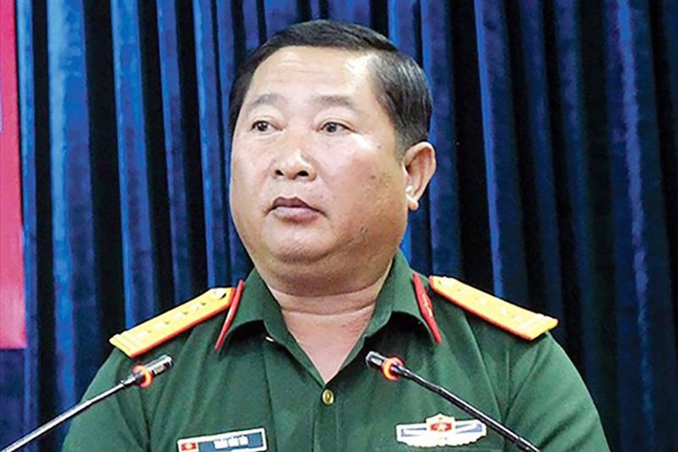 Thủ tướng cách chức Phó Tư lệnh Quân khu 9 với Thiếu tướng Trần Văn Tài - 1 Thủ tướng cách chức Phó Tư lệnh Quân khu 9 với Thiếu tướng Trần Văn Tài - 1