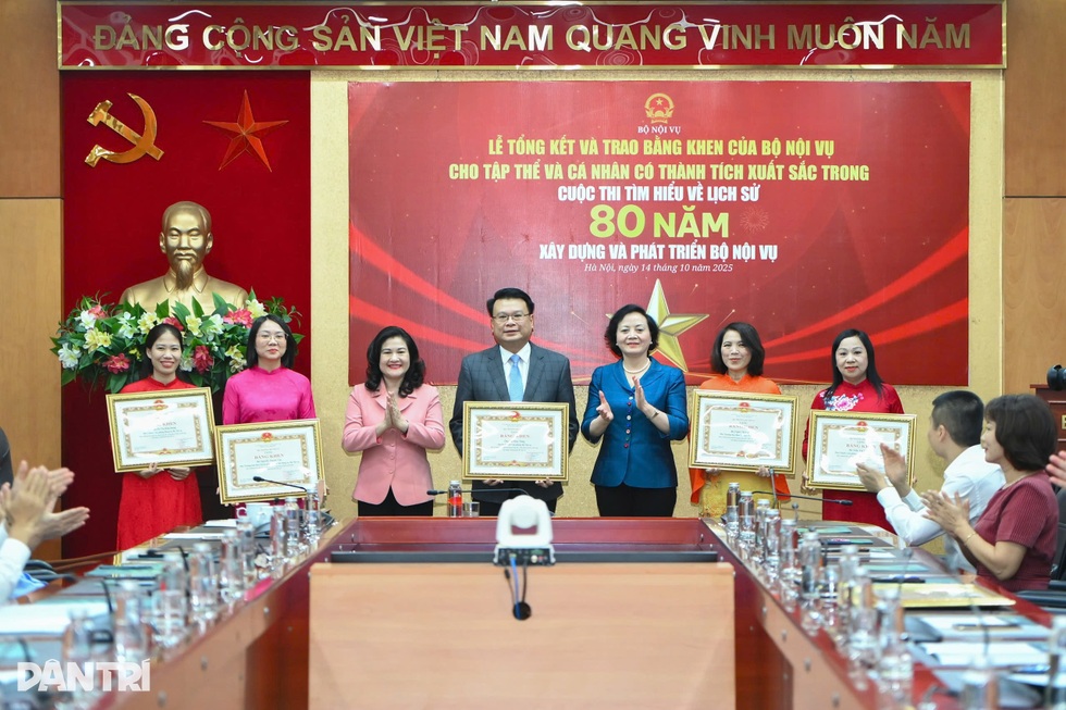 Cảm xúc rưng rưng, niềm tự hào là người Nội vụ luôn vẹn nguyên trong tôi - 5