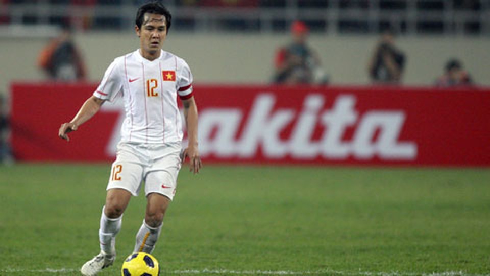 Tiền vệ Minh Phương: Bản hợp đồng kỷ lục và đường chuyền lịch sử - 1 Tiền vệ Minh Phương: Bản hợp đồng kỷ lục và đường chuyền lịch sử - 1
