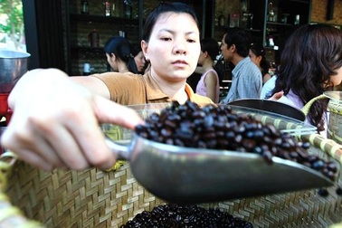 Tồn kho biến đại gia cà phê thành con nợ