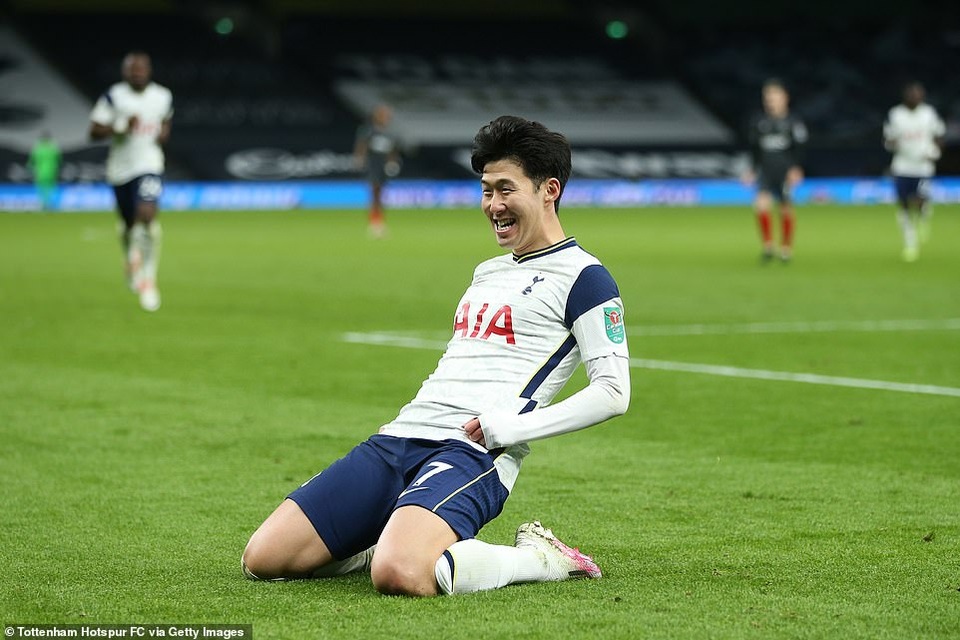 Khoảnh khắc Son Heung Min tỏa sáng đưa Tottenham vào chung kết League Cup - 15 Khoảnh khắc Son Heung Min tỏa sáng đưa Tottenham vào chung kết League Cup - 15