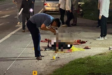 Nửa đêm phát hiện người đàn ông nằm chết bên quốc lộ