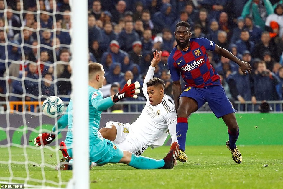 Real Madrid có thể ngậm ngùi nhìn Barcelona vô địch La Liga - 1 Real Madrid có thể ngậm ngùi nhìn Barcelona vô địch La Liga - 1
