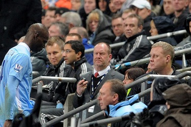 Những khoảnh khắc dẫn tới thất bại của Man City trước Liverpool