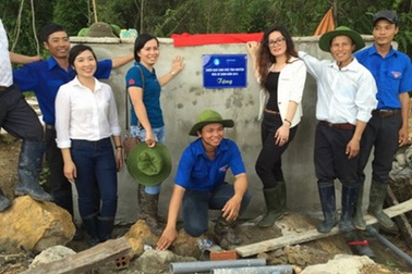 Bàn giao công trình thanh niên "Hệ thống nước tự chảy dân sinh" tại Kon Tum
