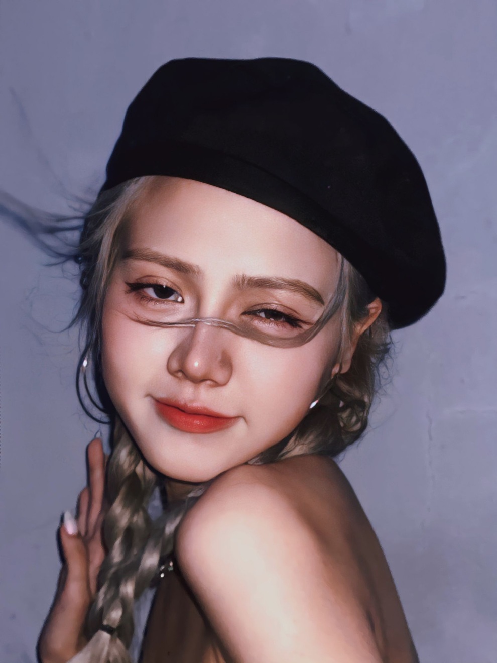 Hot girl xinh như búp bê là fan cuồng nhiệt của Mbappe bóng đá Pháp - 4 Hot girl xinh như búp bê là fan cuồng nhiệt của Mbappe bóng đá Pháp - 4