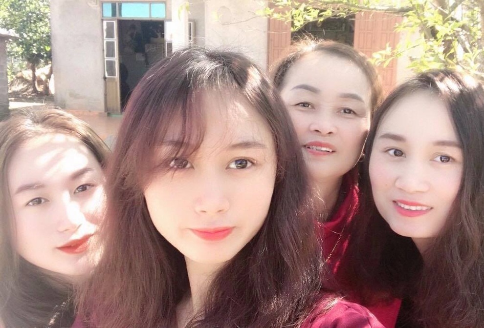 Xúc động câu chuyện ba chị em ruột cùng đăng ký tham gia chống dịch ở TPHCM - 5 Xúc động câu chuyện ba chị em ruột cùng đăng ký tham gia chống dịch ở TPHCM - 5