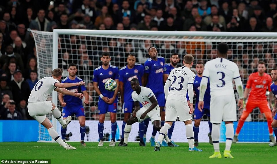 Bayern Munich đại thắng 6-0, Tottenham thăng hoa cùng HLV Mourinho - 9 Bayern Munich đại thắng 6-0, Tottenham thăng hoa cùng HLV Mourinho - 9