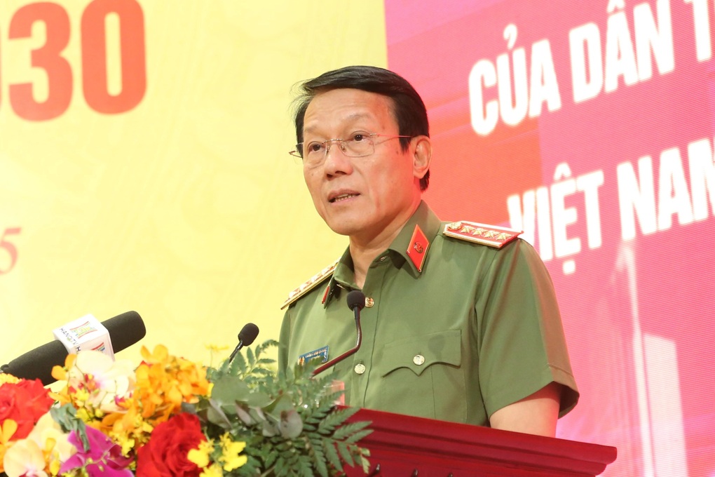 Trung tướng Nguyễn Thanh Tùng được bầu là Bí thư Đảng uỷ Công an TP Hà Nội - 1 Trung tướng Nguyễn Thanh Tùng được bầu là Bí thư Đảng uỷ Công an TP Hà Nội - 1