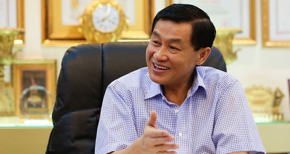 Ăn ngàn tỷ gà đẻ trứng vàng, đại gia Việt không ngờ có thời thê thảm - 1 Ăn ngàn tỷ gà đẻ trứng vàng, đại gia Việt không ngờ có thời thê thảm - 1